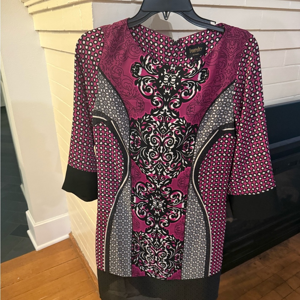 Laundry By Shelli Segal Pink and Black Long Sleeve Dress